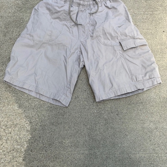 Nike Other - VTG Y2K‎ Nike men's beige cargo shorts Eligible 4 Items Bundle for $60